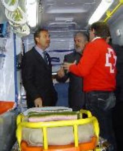 Creu Roja estrena una nova ambulància, cofinançada per la Mancomunitat -Imatge 1-