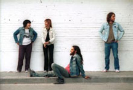 Avan Festa Major 2004<br>El grup local Ron de kaa compartir escenari amb Dover -Imatge 1-