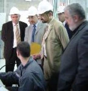 Polítics i periodistes passen revisió a l´Ecoparc 2 -Imatge 1-