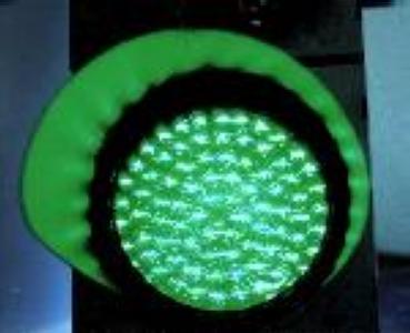 Nous semàfors antienlluernament a la cruilla Balmes amb Tarragona -Imatge 1-