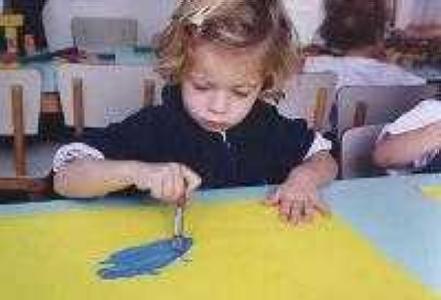 Crida del CEIP Tatché per organitzar una exposició de fotos i manualitats amb motiu dels 25 anys -Imatge 1-