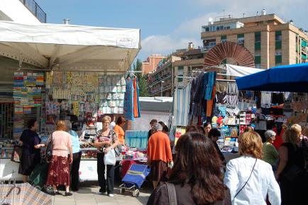 Xerrada per presentar l'estudi 'La situació de les dones al comerç' -Imatge 1-