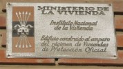 L'Ajuntament retira el monòlit franquista del Cementiri Municipal -Imatge 2-