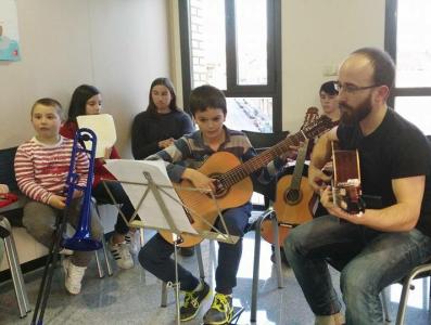 L'Escola de música celebra a les seves aules la 'Setmana concertant'  -Imatge 1-