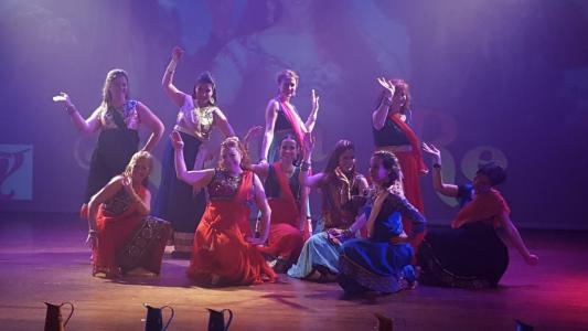 Exhibici de Bollywood i altres danses orientals -Imatge 1-