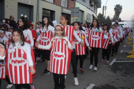 El Carnaval de Ripollet fa rècord de participació #ComSardines -Imatge 1-
