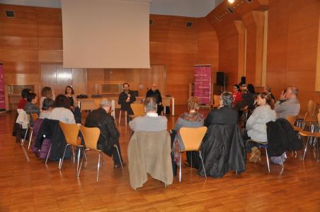 La xerrada sobre la participació a l'Any Clavé aplega uns 30 representants d'entitats locals -Imatge 1-