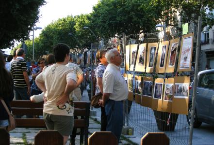 Arenys de Mar gaudeix d'una mostra fotogràfica ripolletenca -Imatge 1-
