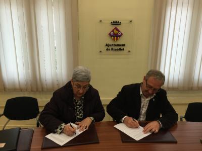 Signat un nou conveni amb l'Associació Cultural Jaume Tuset -Imatge 1-