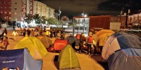 Famílies de l'AFA Els Pinetons tornen a protestar i acampanyar per la secundària  -Imatge 5-
