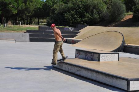 El nou skatepark del parc dels Pinetons ja està en funcionament -Imatge 1-
