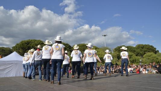 Exhibició de Line Dance i estil lliure -Imatge 1-