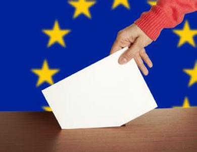 El consistori contractarà persones en atur per treballar a les Eleccions Europees  -Imatge 1-