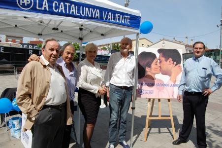 El Partit Popular estrena la campanya 'La Catalunya Valenta' a Ripollet -Imatge 1-
