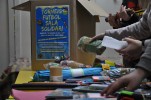 Ripollet Rock lliura al Centre Obert La Placeta el material escolar recollit al torneig solidari -Imatge 4-