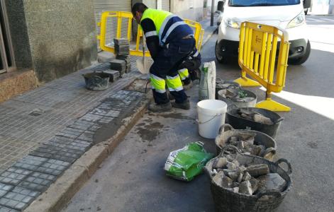 Pla municipal de reparaci de voreres i millora d'accessos a diverses zones de Ripollet -Imatge 1-