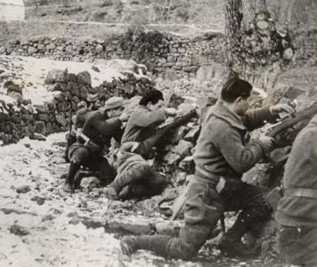 Homenatge als morts de la Batalla de l'Ebre -Imatge 1-